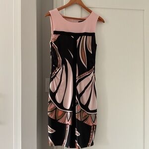Frank Lyman pretty fitted sleeveless pink geometric pattern dress size 8
